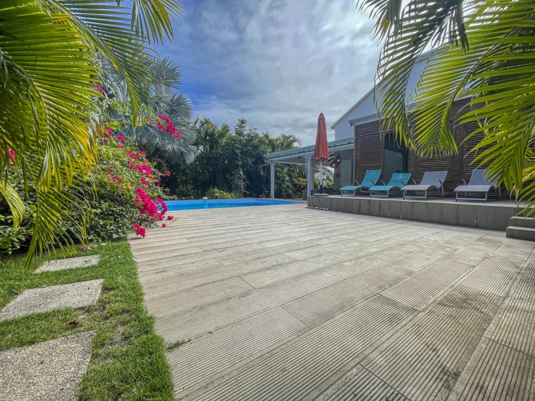 5.Location villa piscine Saint François Guadeloupe_Piscine